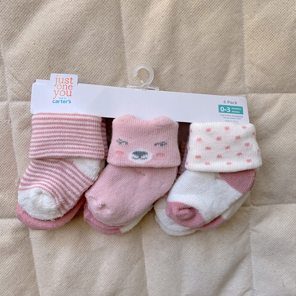 Just One You 0-3 months 6 pack Socks